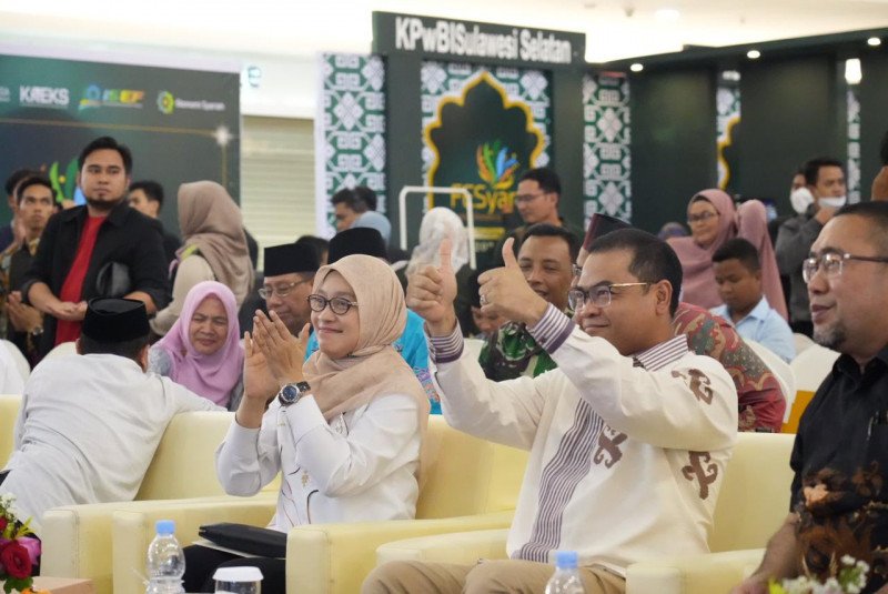 Sekretaris Daerah Provinsi Kalimantan Timur, Sri Wahyuni pada penutupan Festival Ekonomi Syariah